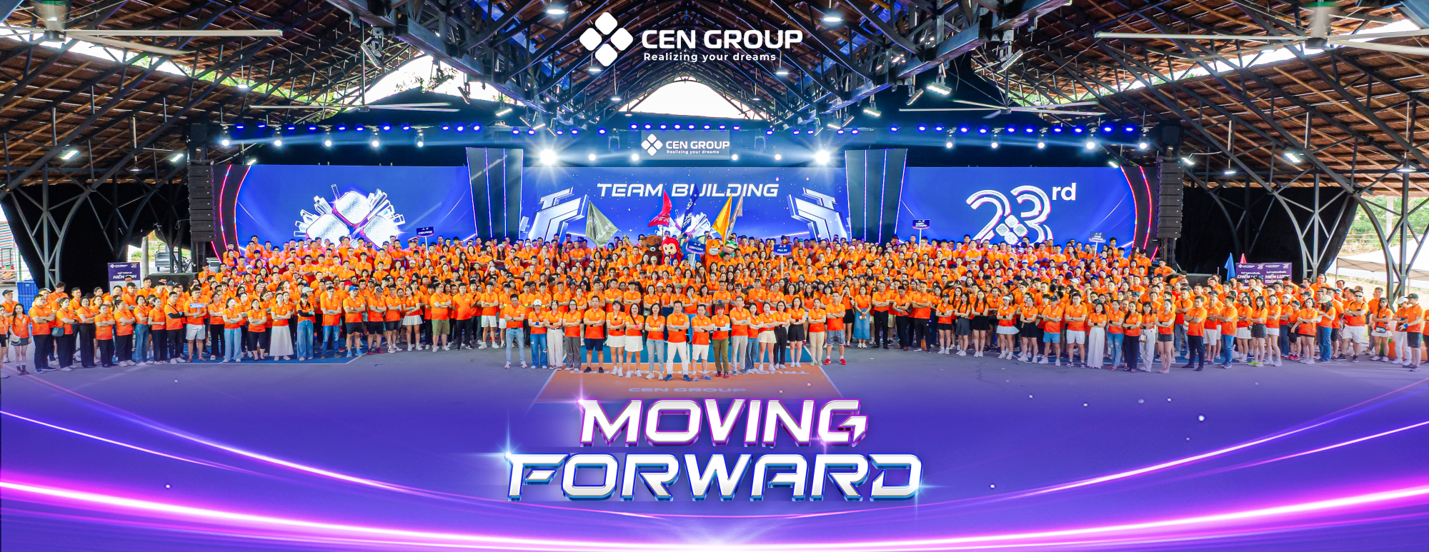 RỰC LỬA TEAM BUILDING – CEN GROUP 23 MOVING FORWARD